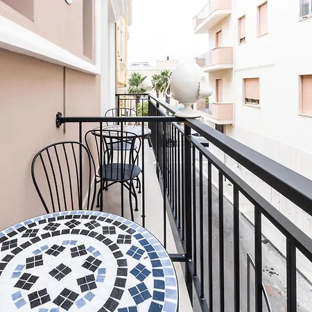 Palazzo Montagna Nocleg ze śniadaniem Gallipoli