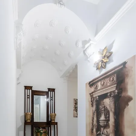Palazzo Montagna Nocleg ze śniadaniem 3*