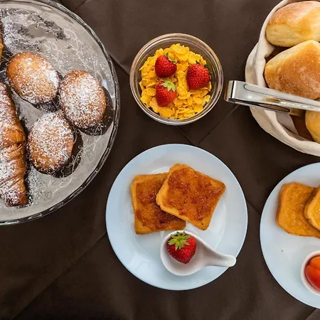 Palazzo Montagna Bed & Breakfast 3*